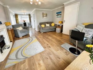 COLCHESTER ROAD- click for photo gallery